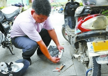 自行车、电动车简历与维修店换刹车油多少钱