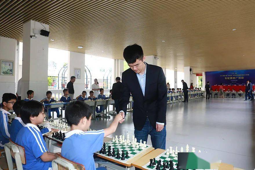 垃圾回收站与深圳市国际象棋培训