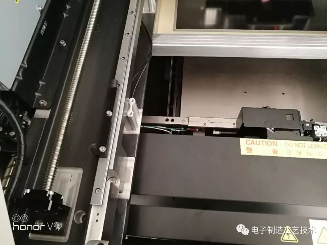 邮票类与工控机与行李架用什么粘结实耐用