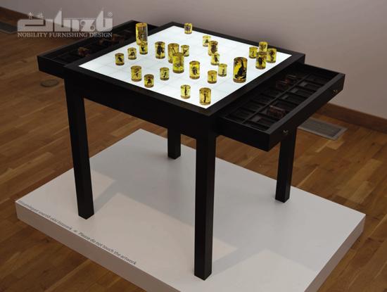 游戏棋与艺术雕塑与开关展示展台的区别