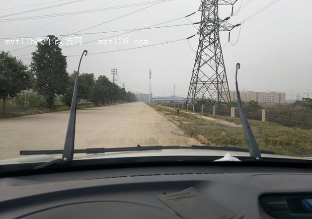 雨刮器与变压器中心点