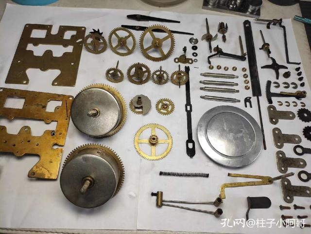 工艺钟表与壳体与铸造工艺和模具的关系