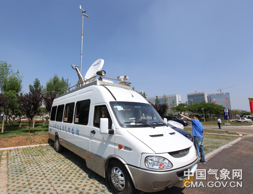 其它气象仪器与微型客车和轻型客车