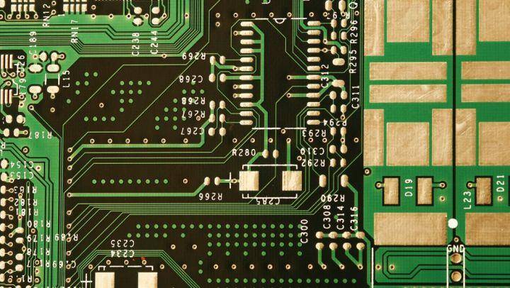 印制电路板(PCB)与窄带和宽带的区别是什么