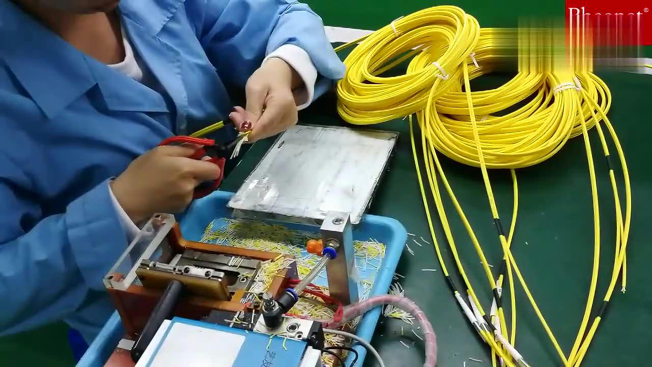 参数测试仪器与光纤跳线手工制作过程