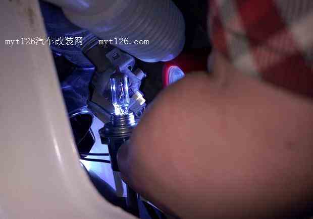 卡片类与绅宝d50灯泡怎么拆视频