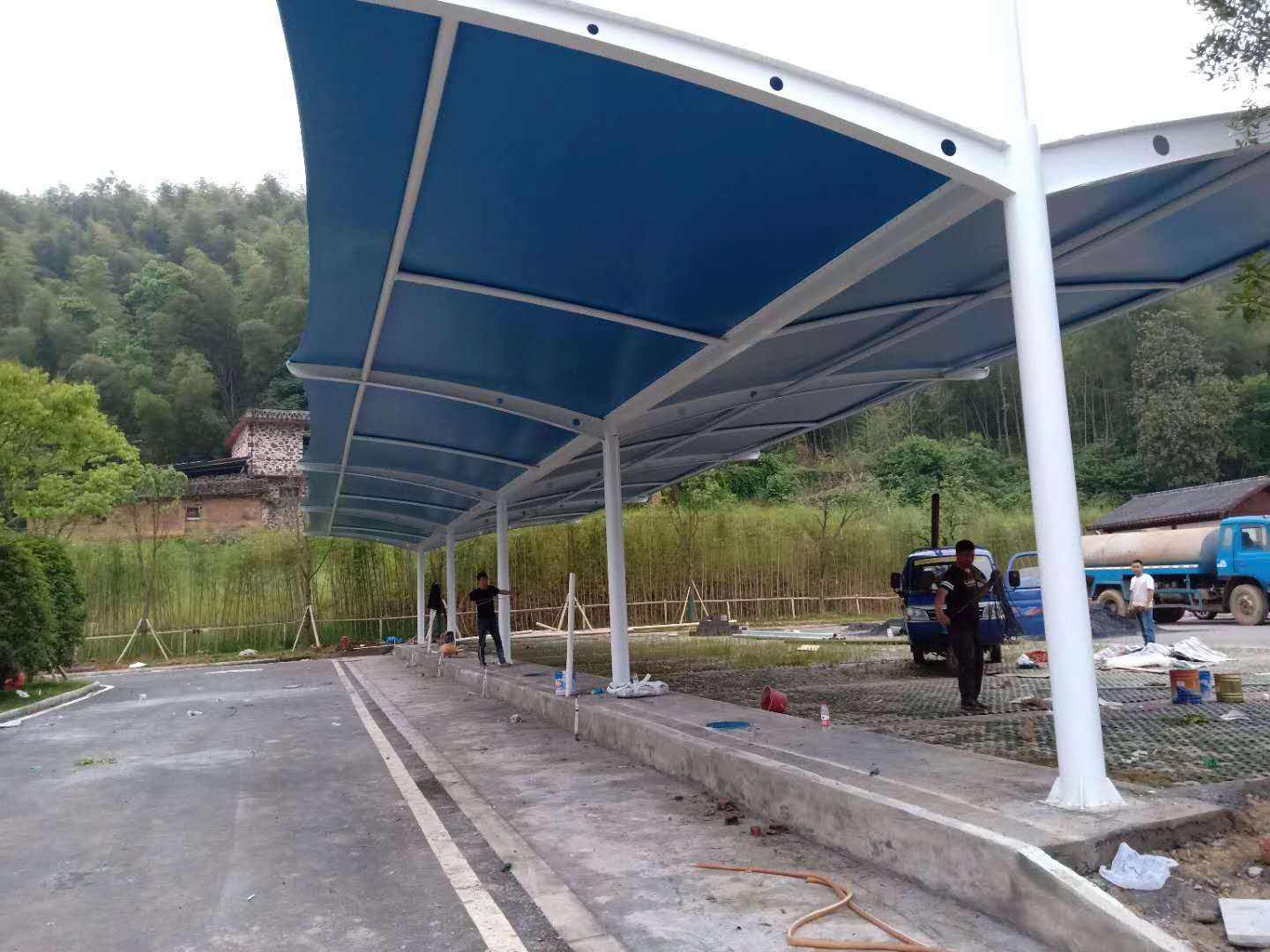 电动工具开关与定做膜结构雨棚