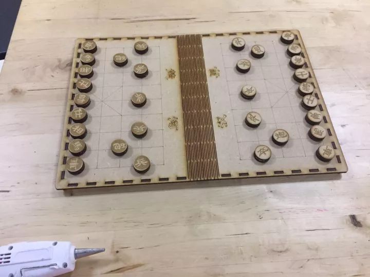 中国象棋与木质音箱制作视频