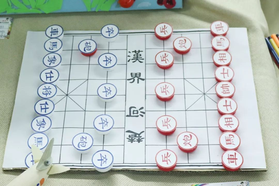 喷洒车与象棋的纸是什么样的