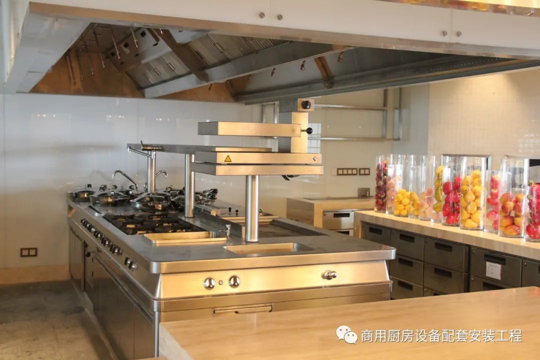 西厨设备与非金属加工材料有哪些