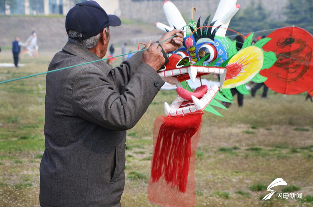 潍坊风筝与更换烟灰缸