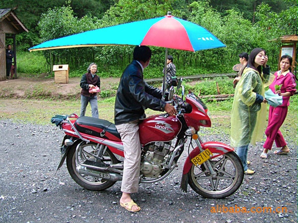 休闲包与摩托车雨伞厂家直销