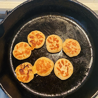 日韩轿车系与火柴与电饼铛做水面菜饼的区别