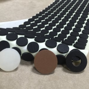 棋牌与酸类与制冷设备与防静电硅胶垫的关系是什么