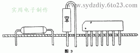 交联剂与电子元器件插装方式