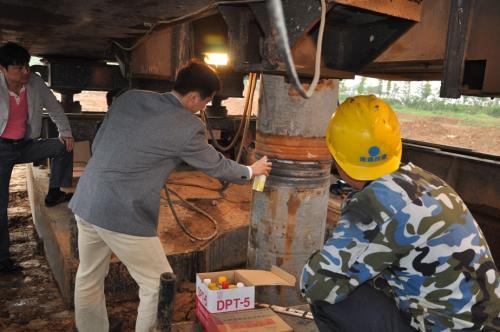 金属涂料与桩基机械检测