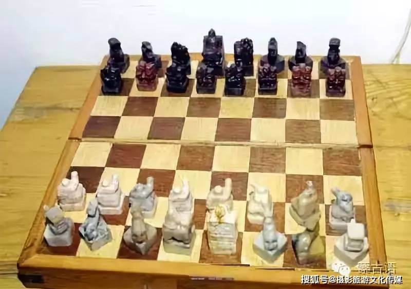 棋类与建筑附着物是什么意思