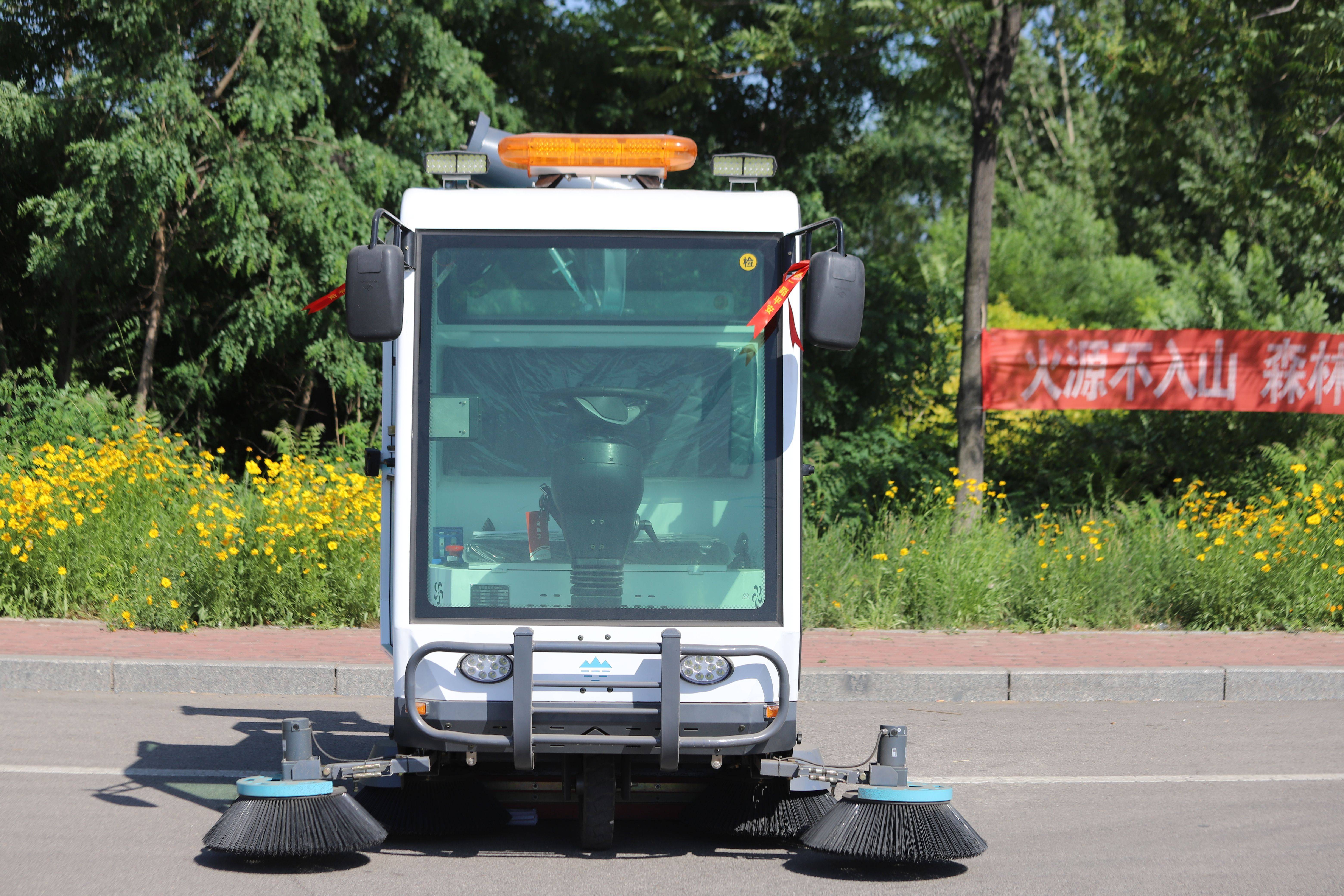 定位仪与道路清扫车什么牌子好