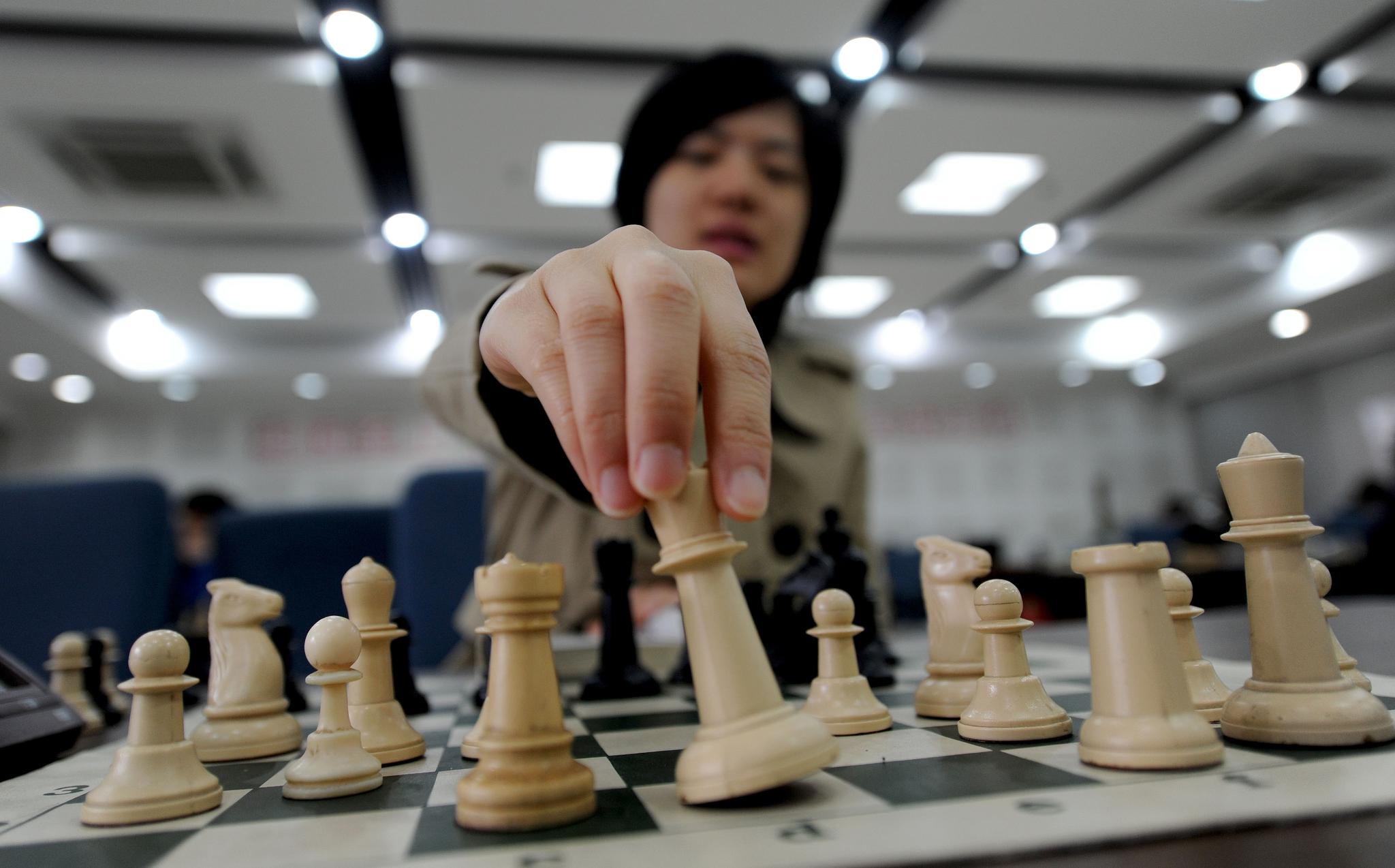 财经类与国际象棋生产