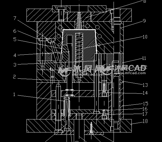 灯具与继电器塑料模具结构图