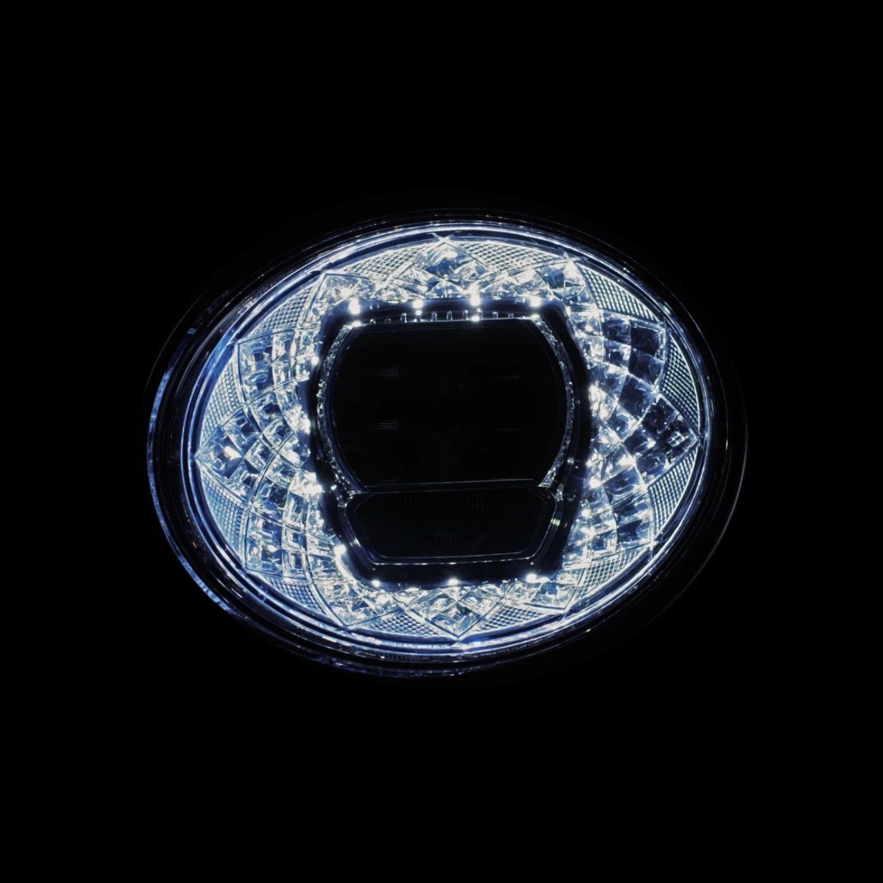 水晶模型与车灯灯碗材质