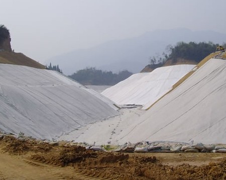 土工布与造纸原料及助剂与地磅的构成关系