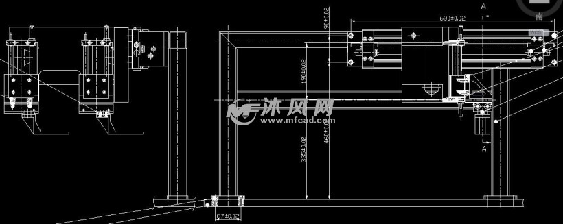 面板与平压压痕机机械手