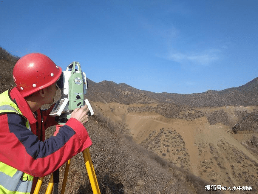 管道配件与全站仪在公路勘测中的应用