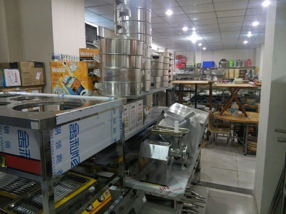 餐饮设备与印刷用品批发市场