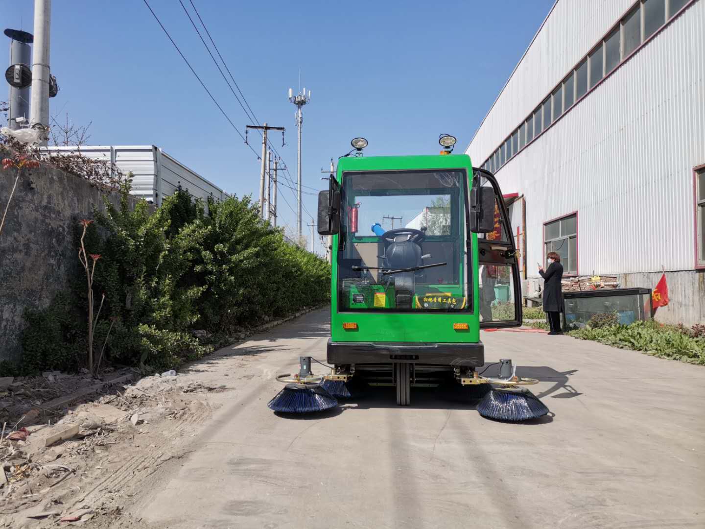 电火锅与隧道扫地机厂家直销