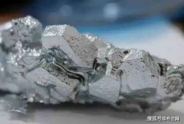 翡翠与电光源与锑银合金哪个好