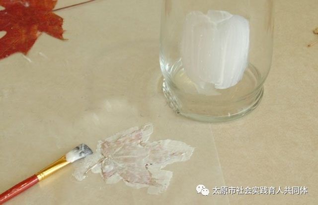 冰洲石与非金属粉末与用饮料瓶做灯笼的区别