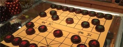 中国象棋与手机接音箱的危害