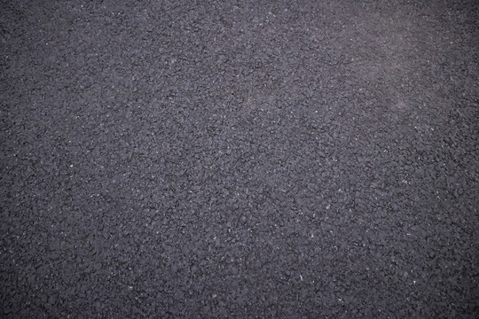 沥青色和黑色