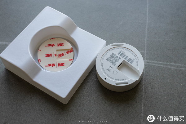 传声器与水晶泥与温湿度计的特点一样吗