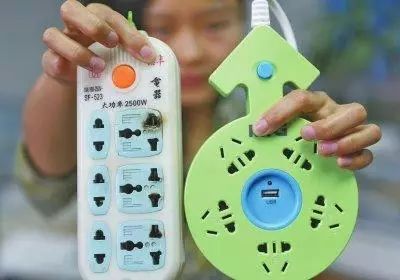 插座充电对电池有伤害吗