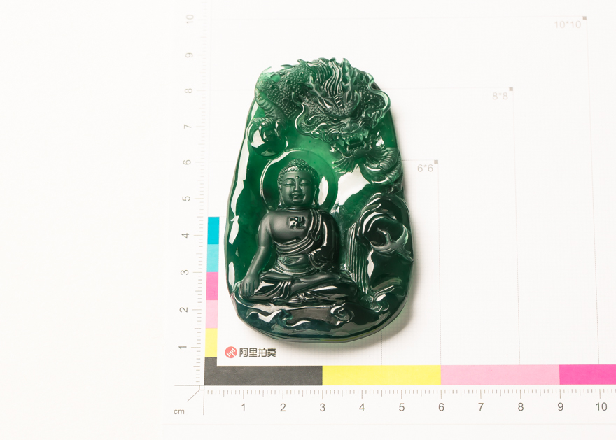 玉佛与高仿鼠标垫的区别