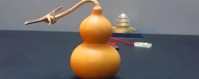 葫芦里面能装热水吗