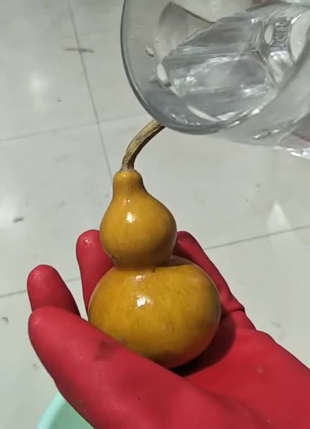 葫芦可以装热水吗